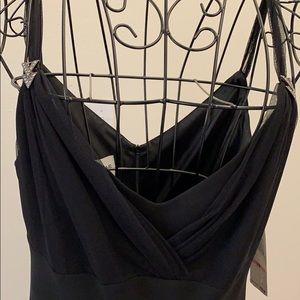 EVAN-PICONE DRESS NWT PERFECT LITTLE BLACK DRESS